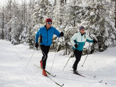 FORFAIT HIVERNAL 2026 À VAL-MORIN DANS LES LAURENTIDES EN PRÉSENTIEL