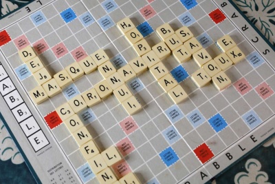 Le rendez-vous des lettres &colon; Scrabble - EN PR&Eacute;SENTIEL